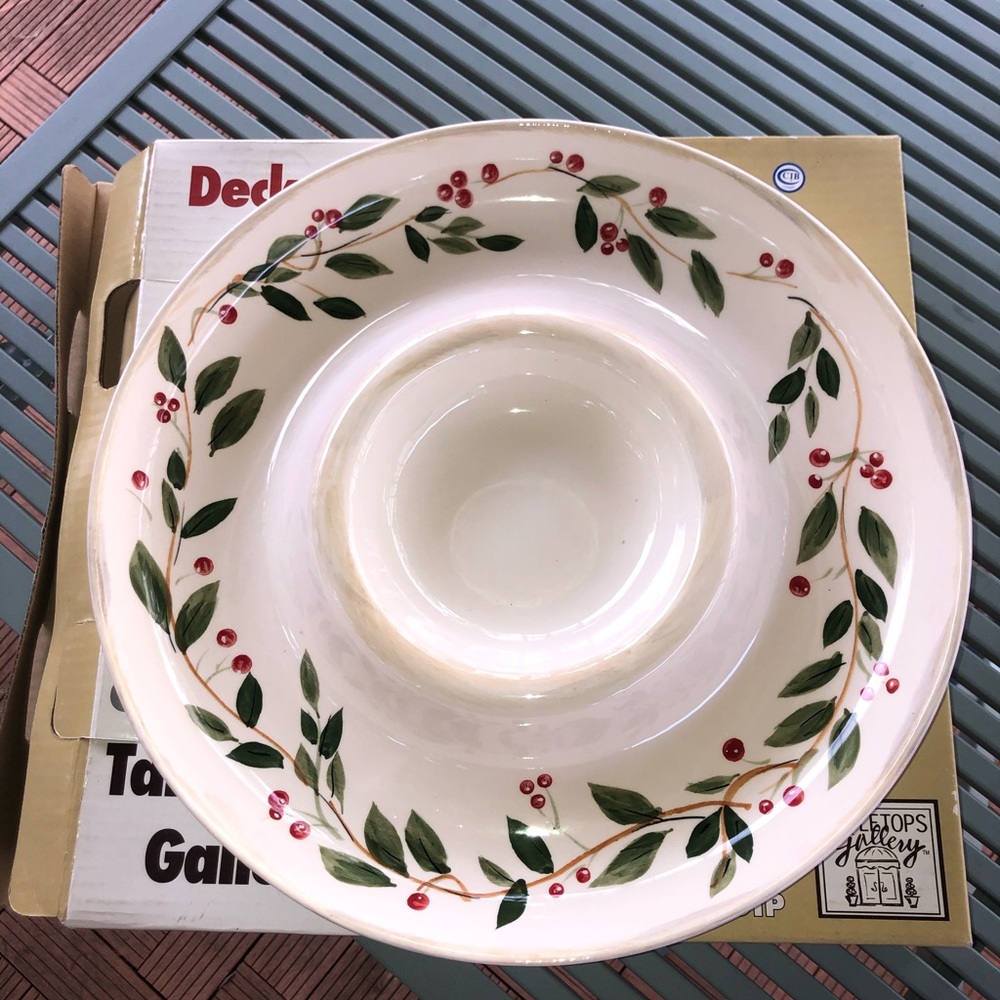 Holly 14” Chip and Dip